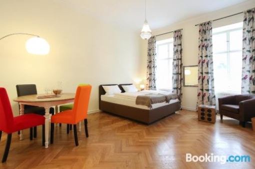 2-Room-Apartment Belvedere