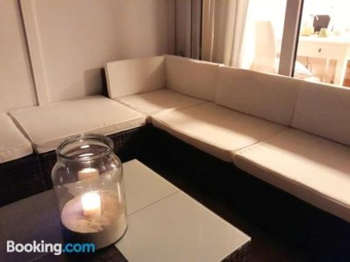 Beautiful bright 3 rooms apartment with 2 terraces