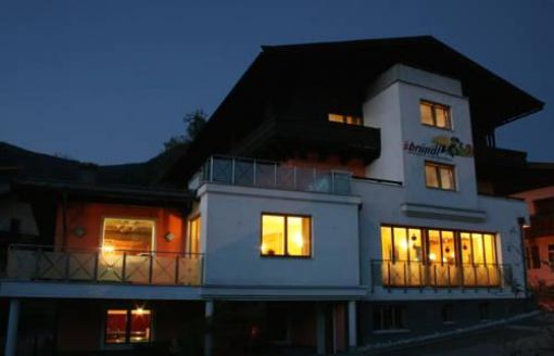 S'Brundl Yougendgastehaus Piesendorf