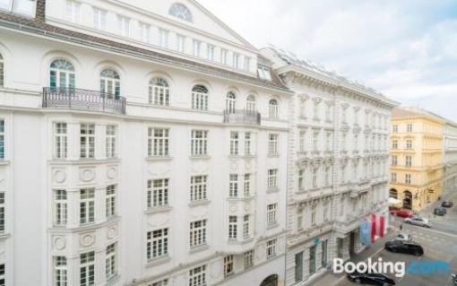 Vienna Residence Luxury flat in historic centre close to the Opera