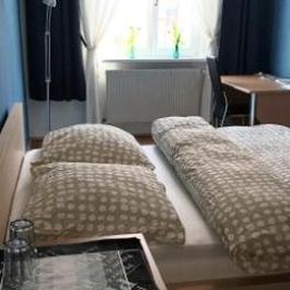 Belvedere cosy apartment private room 10 minutes from Vienna centre