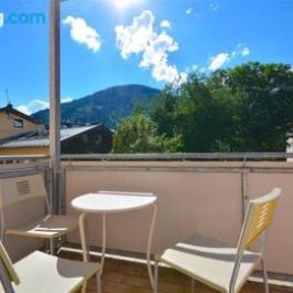 Spacious 2 bedroom apartment Zell am See town center