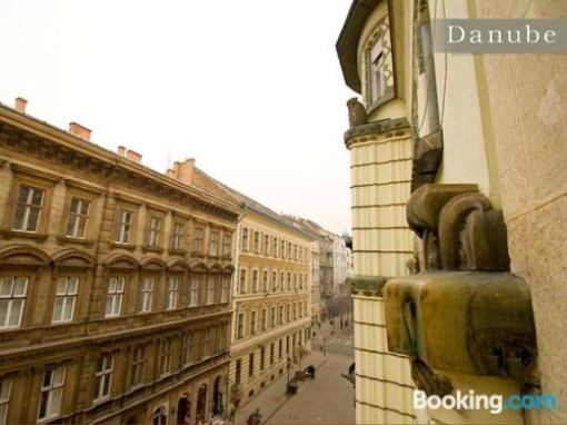 Danube Apartment Vaci