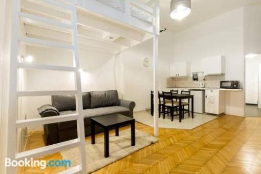 Deer-Friendly Apartment in the city centre