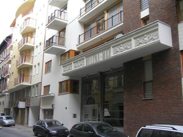 Kriszta Apartments