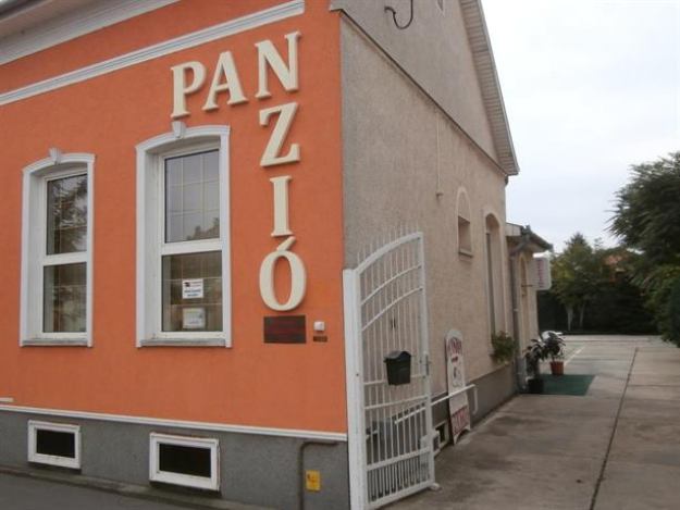 Megyehaz Panzio