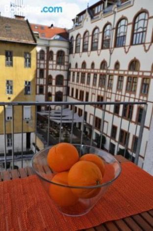 Orange Apartment Budapest